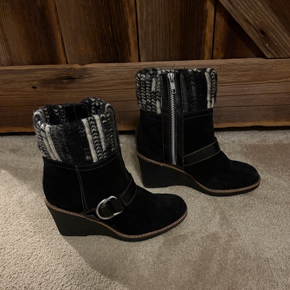 Naturalizer Black Wedge Ankle Boots Sweater Knit Cuff Side Zip